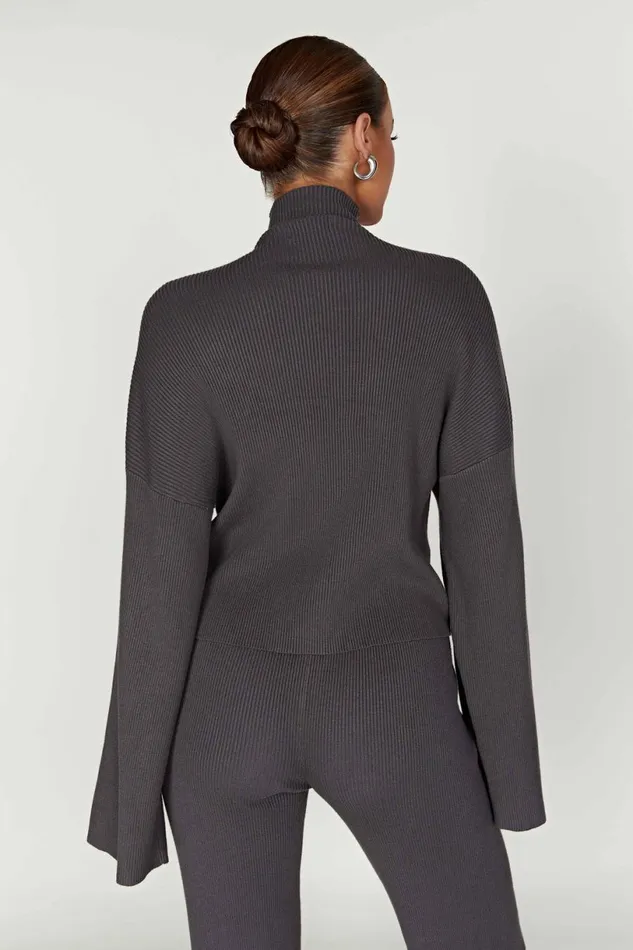 Meshki Basic Tops Women Winona Turtleneck Knit Top 8211 Charcoal Charcoal