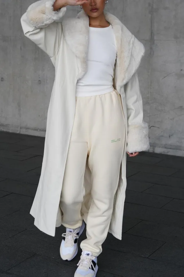 Meshki Coats and Jackets Women Rebekah Oversized Pu Trench Coat With Fur Trim 8211 Bone Bone