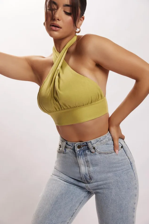 Meshki Crop Tops Women Piper Halter Neck Linen Crop Top 8211 Apple Apple Meshki Crop Tops Women Piper Halter Neck Linen Crop Top 8211 Apple Apple