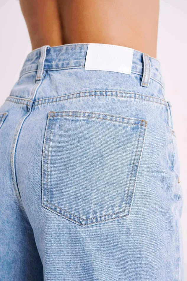 Meshki Denim Women Raven Baggy Jeans 8211 Mid Blue Wash Midbluewash