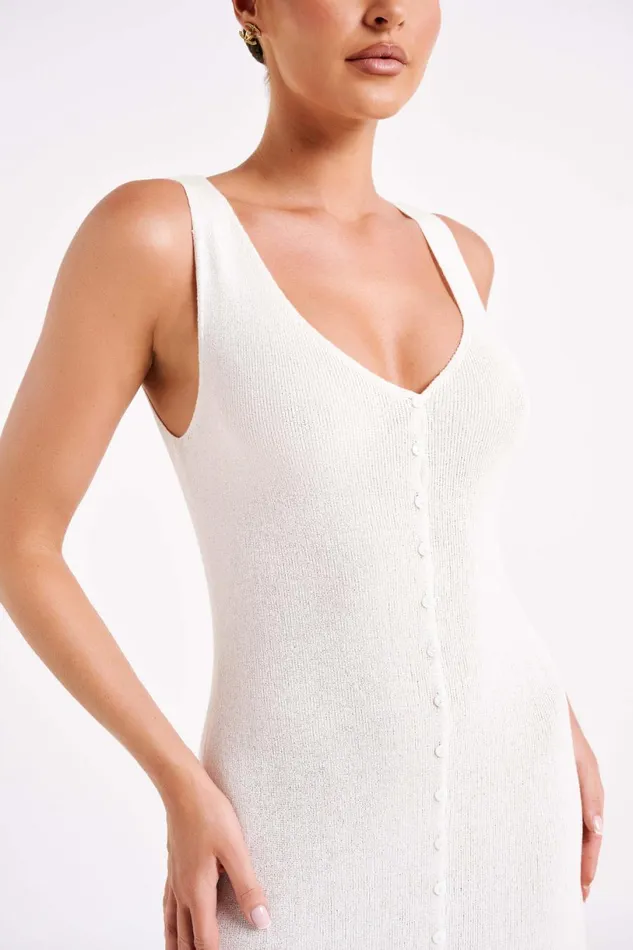 Meshki Maxi Dresses Women Antonia Buttoned Knit Maxi Dress 8211 White White Meshki Maxi Dresses Women Antonia Buttoned Knit Maxi Dress 8211 White White