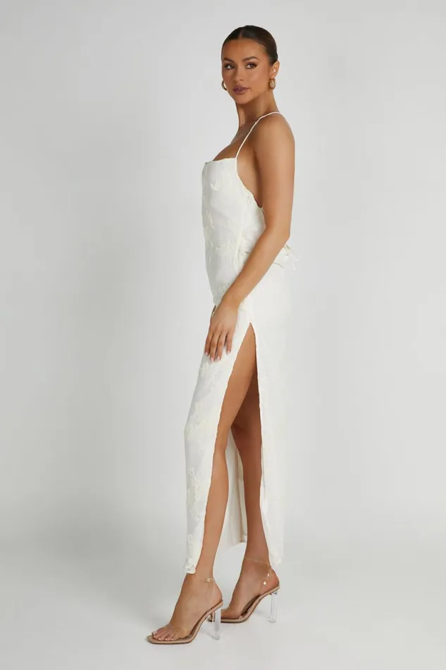 Meshki Maxi Dresses Women Erika Burnout Velvet Maxi Dress 8211 White White