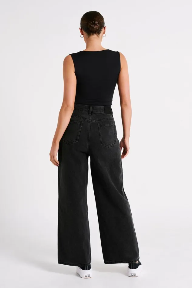 Meshki Sleeveless Tops Women Linley Recycled Nylon Long Line Top 8211 Black Black
