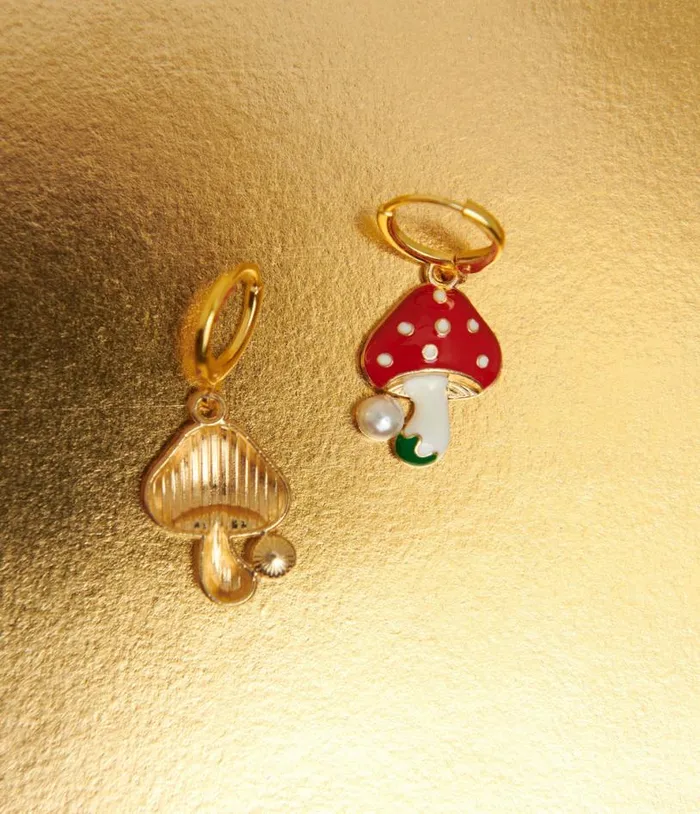 Miracle Eye 1960s Mini Mushroom Gold Hoop Earrings Accessories Unique Vintage Earrings Miracle Eye 1960s Mini Mushroom Gold Hoop Earrings Accessories Unique Vintage Earrings