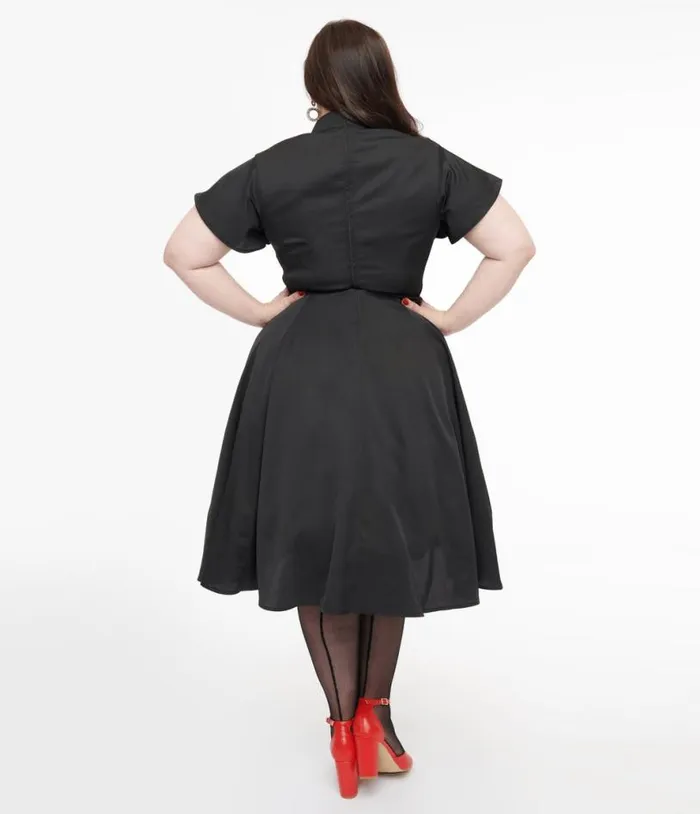 Plus Size 1940s Black and Red Poinsettia Baltimore Swing Dress DressesPlus Unique Vintage Swing