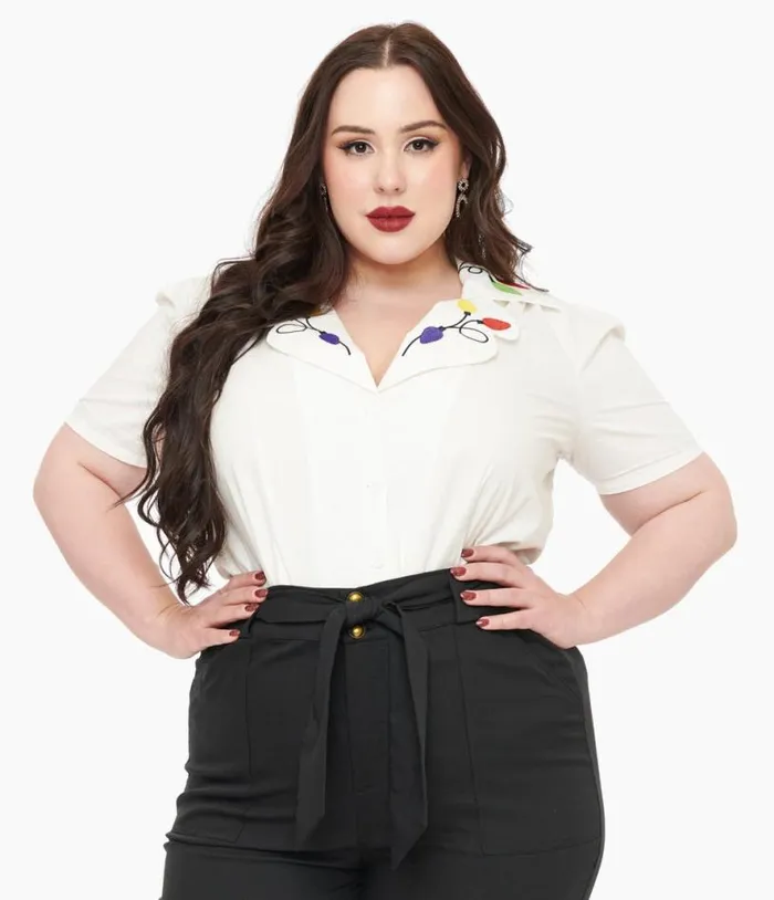 Plus Size 1940s White Holiday Lights Cotton Blouse ClothingPlus Unique Vintage Blouses Plus Size 1940s White Holiday Lights Cotton Blouse ClothingPlus Unique Vintage Blouses