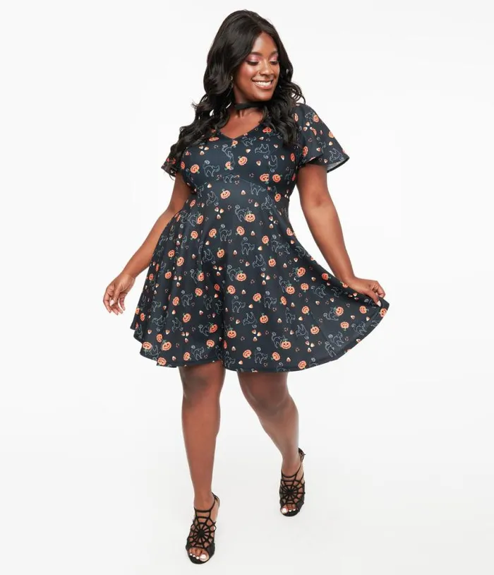 Plus Size 1950s Black Spooky Cats and Pumpkins Poppy Flare Dress DressesHalloweenPlus Unique Vintage Dresses Plus Size 1950s Black Spooky Cats and Pumpkins Poppy Flare Dress DressesHalloweenPlus Unique Vintage Dresses