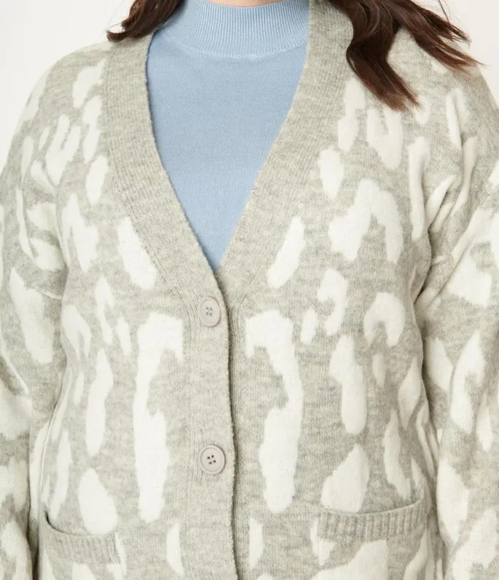 Plus Size 1970s Grey Leopard Print Long Cardigan Clothing Unique Vintage Sweaters and Cardigans