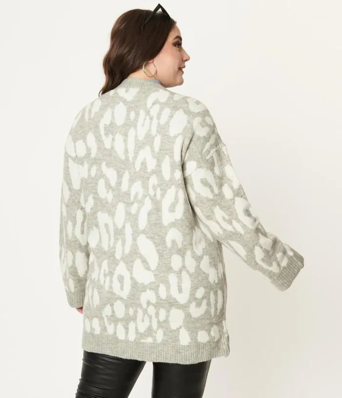 Plus Size 1970s Grey Leopard Print Long Cardigan Clothing Unique Vintage Sweaters and Cardigans