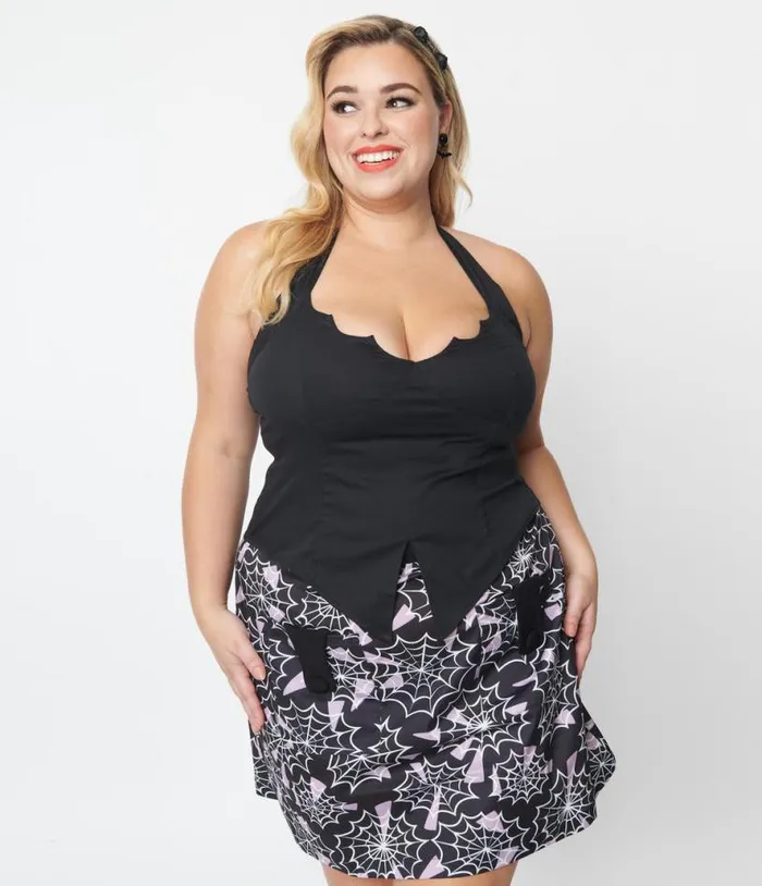 Plus Size Black Bat Halter Crop Top Halloween Unique Vintage Tops