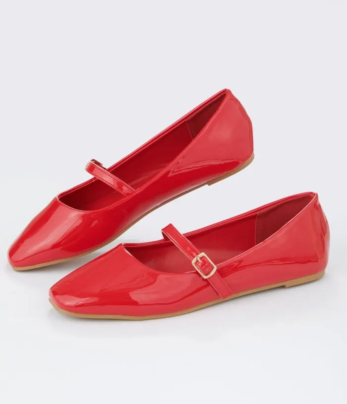 Red Patent Leatherette Mary Jane Flats Shoes Unique Vintage Flats
