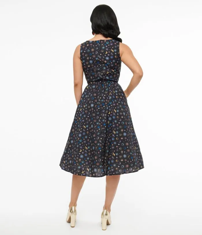 Retrolicious 1950s Black Celestial Stars and Moon Print Midi Dress DressesHalloween Unique Vintage Dresses