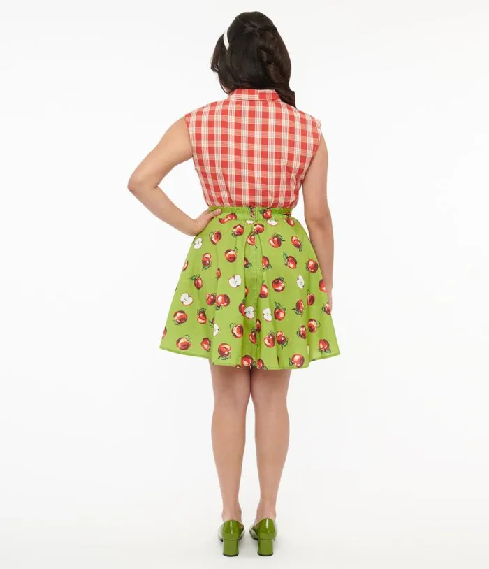 Retrolicious 1950s Green and Red Apple Print Skater Skirt DressesClothing Unique Vintage Skirts