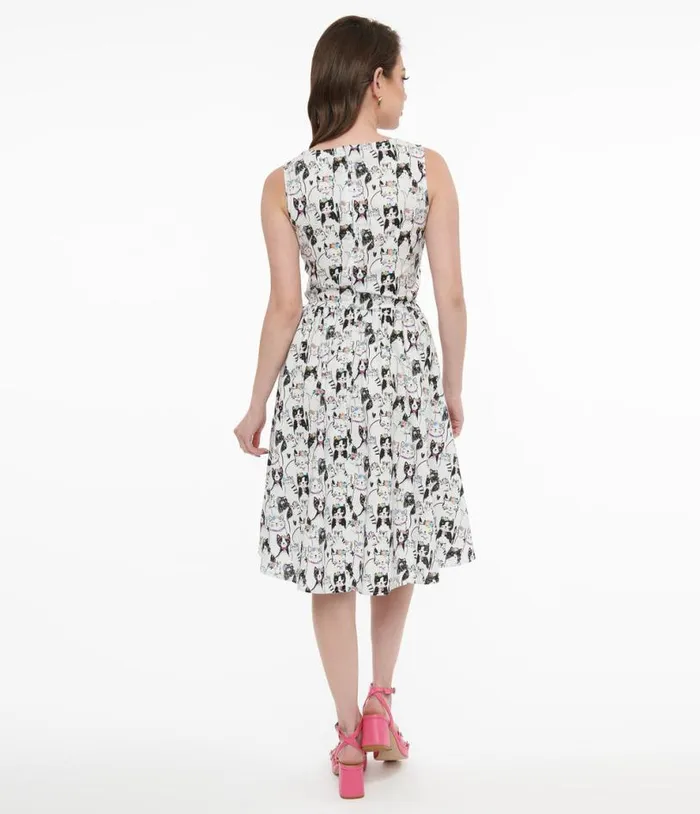 Retrolicious 1950s White Cat Party Crown Print Cotton Swing Dress Dresses Unique Vintage Pocket Dresses