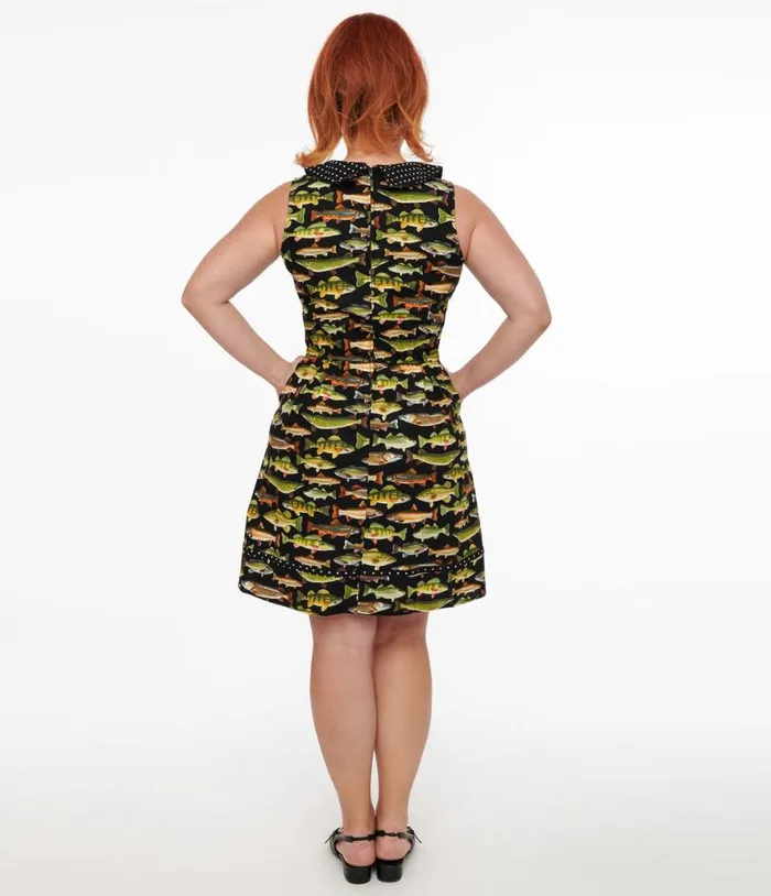 Retrolicious 1950s White Polka Dot and Fish Print Cotton Fit and Flare Dress Dresses Unique Vintage Pocket Dresses