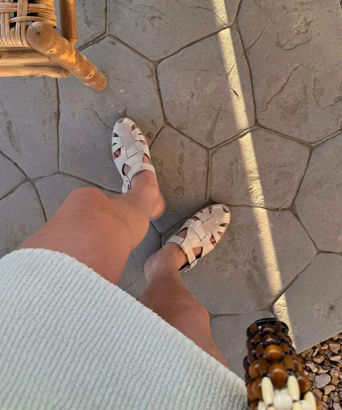 Sandals Shop Dolce Vita Hippie Flats Sand Crinkle Patent Sand Crinkle Patent