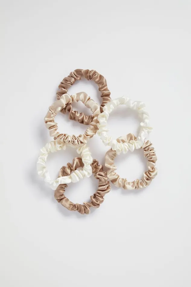 Seed Heritage Hair Accessories Scrunchie Ornament Neutral 8211 Woman