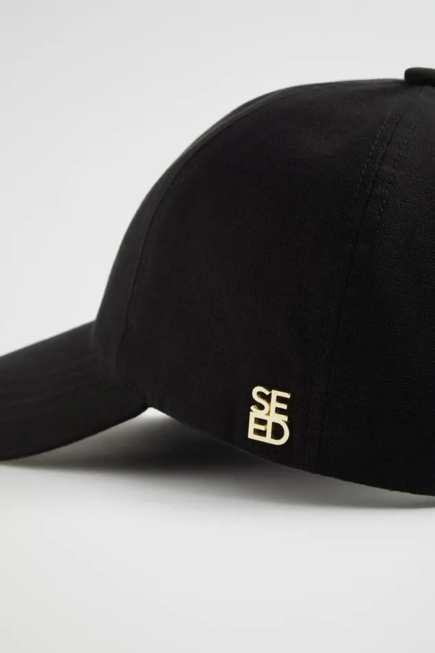 Seed Heritage Hats and Gloves Logo Detail Cap Black 8211 Woman