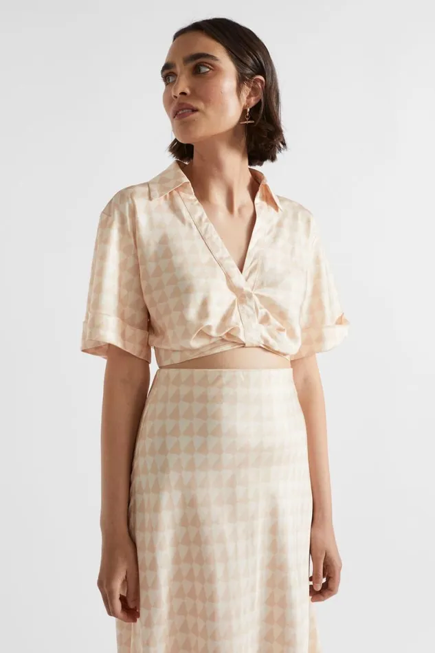 Seed Heritage Shirts Satin Geo Crop Shirt Soft Wheat Geo 8211 Woman