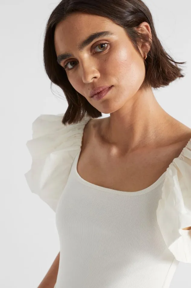 Seed Heritage TShirts and Tops Scoop Neck Ruffle Tee Cloud Cream 8211 Woman