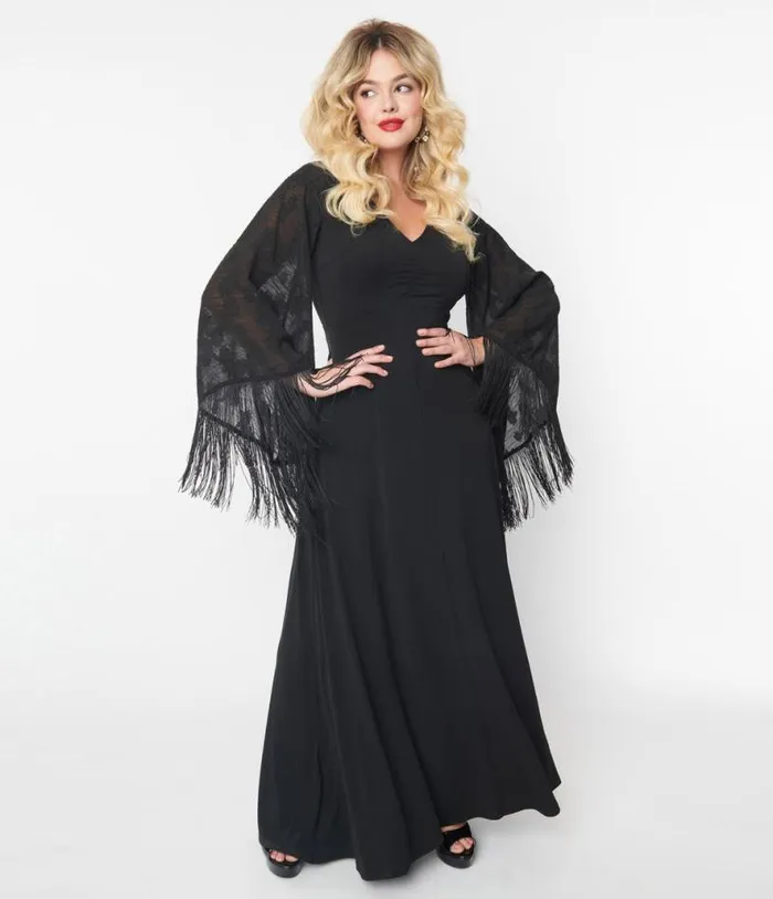 Smak Parlour 1970s Black Floral Fringe Sleeve Maxi Dress DressesPlus Unique Vintage Midi and Maxi Smak Parlour 1970s Black Floral Fringe Sleeve Maxi Dress DressesPlus Unique Vintage Midi and Maxi