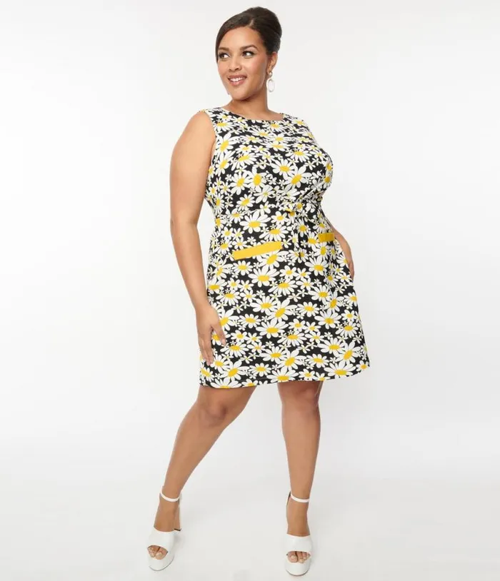 Smak Parlour Black and White Daisies Tie Front Shift Dress Dresses Unique Vintage Pocket Dresses Smak Parlour Black and White Daisies Tie Front Shift Dress Dresses Unique Vintage Pocket Dresses