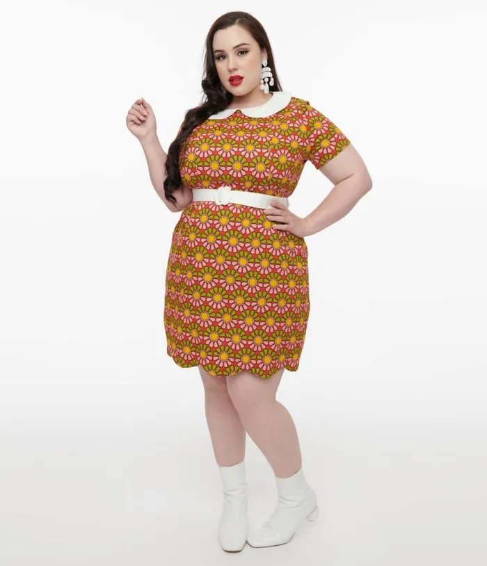Smak Parlour Plus Size 1960s Green and Pink Flower Power Mini Dress Dresses Unique Vintage Pocket Dresses Smak Parlour Plus Size 1960s Green and Pink Flower Power Mini Dress Dresses Unique Vintage Pocket Dresses