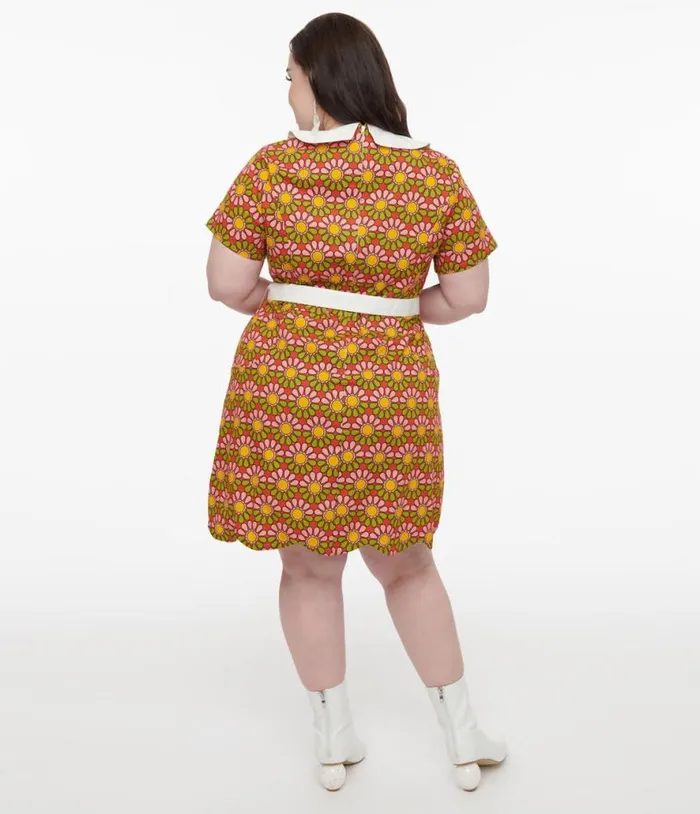 Smak Parlour Plus Size 1960s Green and Pink Flower Power Mini Dress Dresses Unique Vintage Pocket Dresses