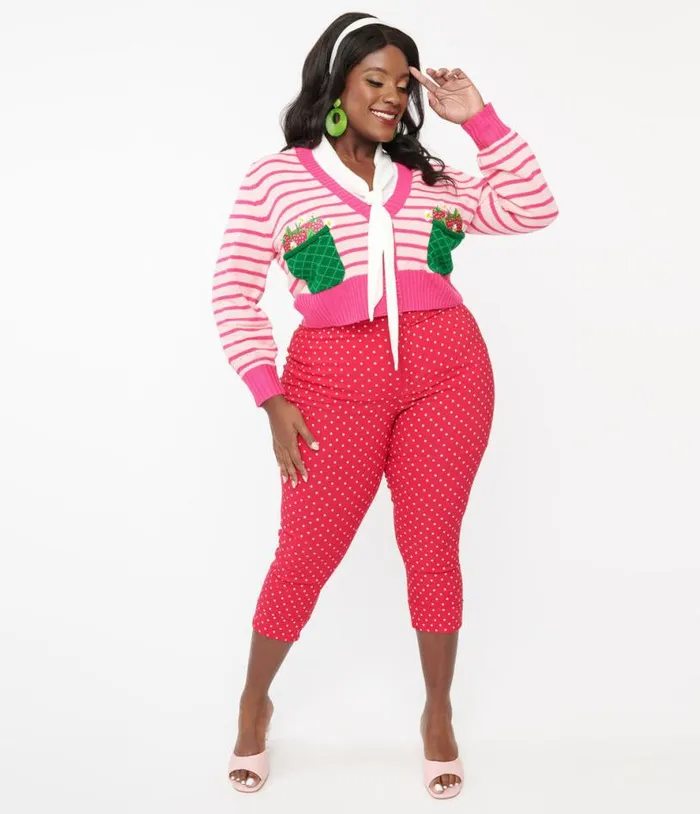 Smak Parlour Plus Size Hot Pink Pin Dot Daisy Pocket Smarty Pants Capri ClothingPlus Unique Vintage Pants