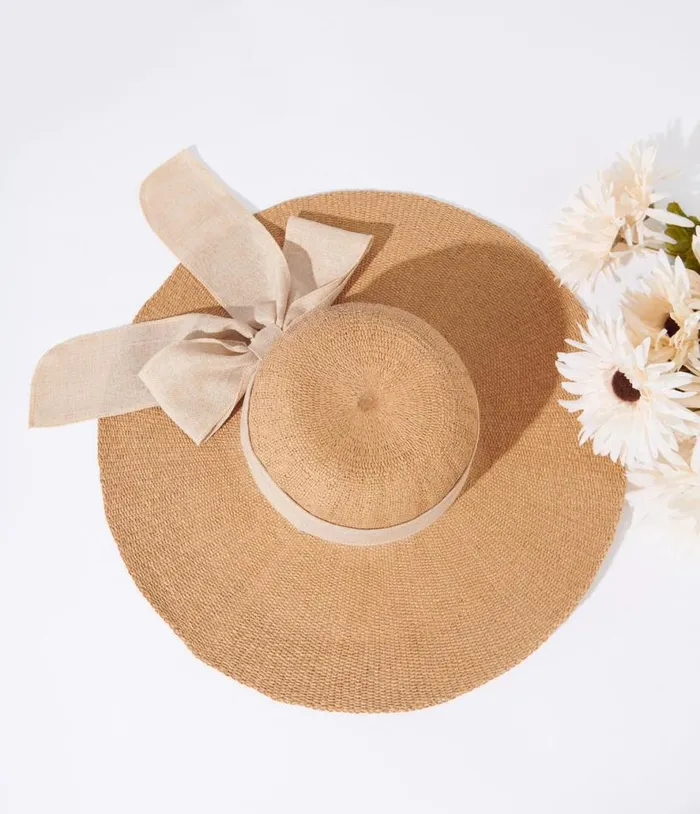 Tan and Beige Bow Toyo Braid Sun Hat Accessories Unique Vintage Sun Hats