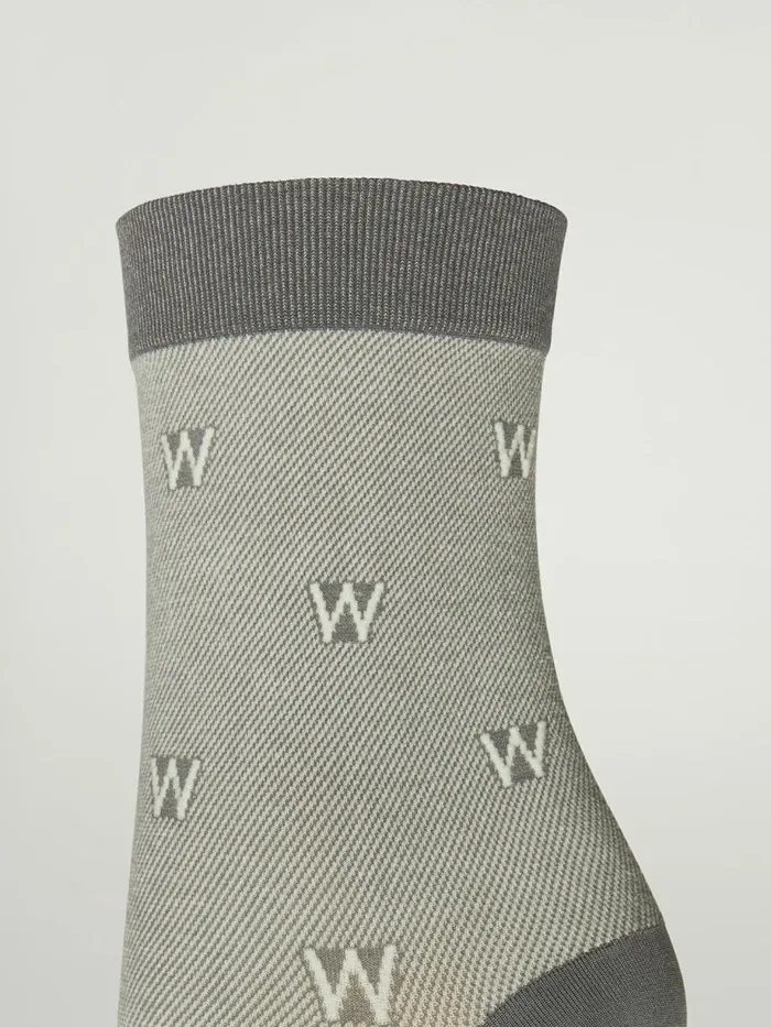 The W Cotton Socks Soft Pewter Off White Women Wolford Socks