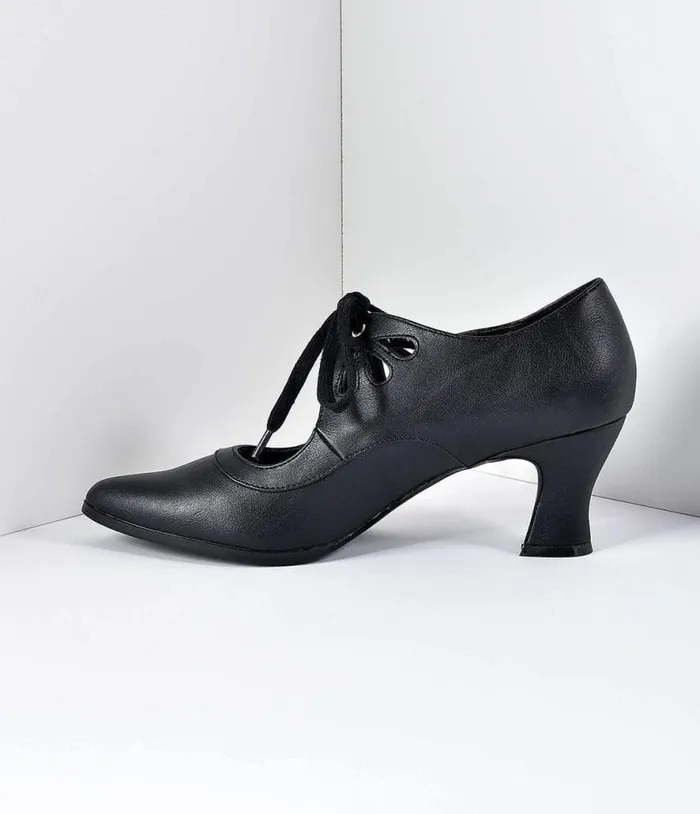 Vintage Style Black Leatherette Bow Tie Pointed Toe Heels Shoes Unique Vintage Heels