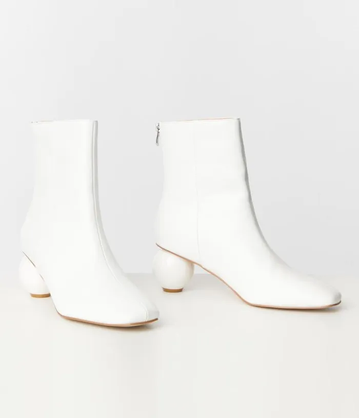 White Leatherette Ball Heel Booties Shoes Unique Vintage Boots