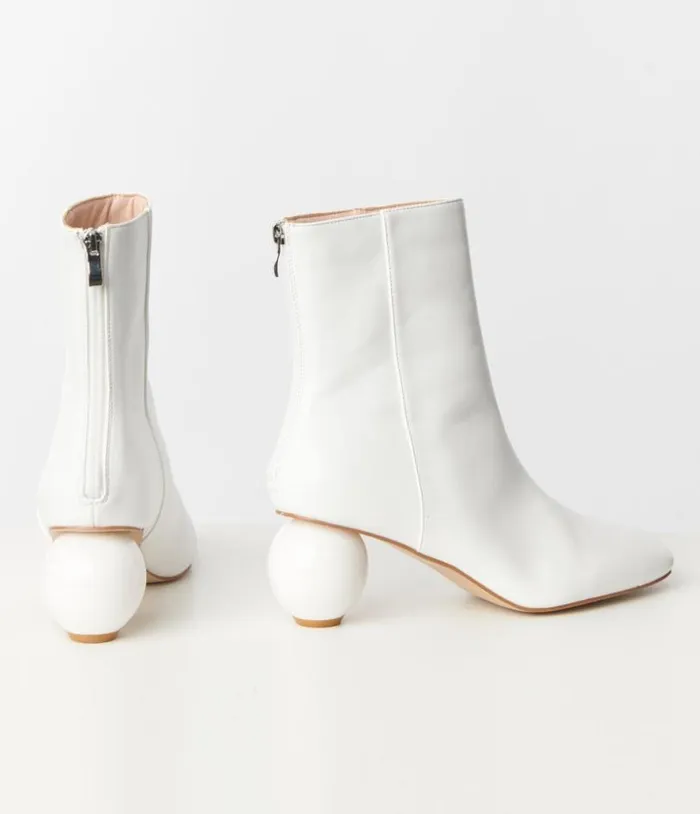 White Leatherette Ball Heel Booties Shoes Unique Vintage Boots