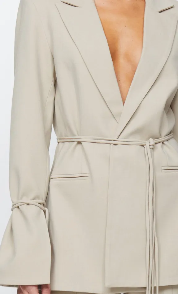 Woman Bec Bridge Long Sleeve LAUREL TIE BLAZER Bone Woman Bec Bridge Long Sleeve LAUREL TIE BLAZER Bone