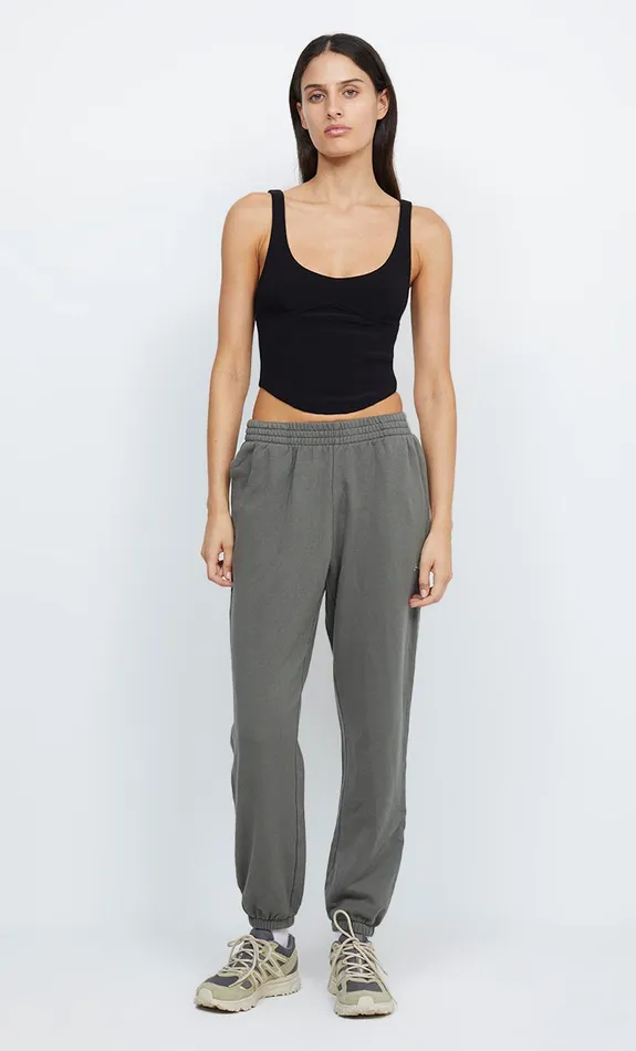 Woman Bec Bridge Shorts Pants SERENA ORGANIC TRACK PANT Khaki Woman Bec Bridge Shorts Pants SERENA ORGANIC TRACK PANT Khaki