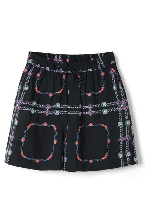 Women Coords Damson Madder Tablecloth Embroidered Shorts 8211 Black Floral